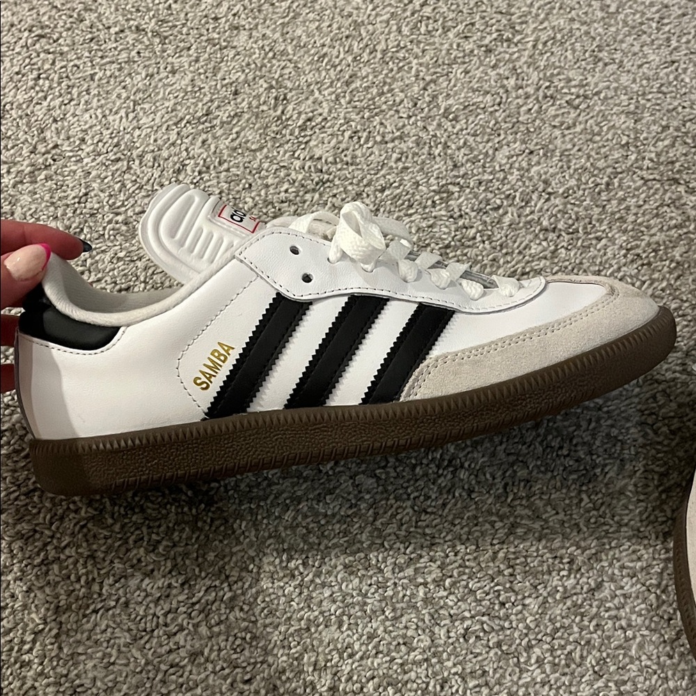 Adidas Samba Classic White and Black Shoes - Picture 2 of 5